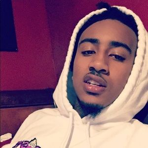 Meet your Posher, Lance